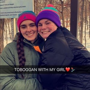 Meet your Posher, Macey